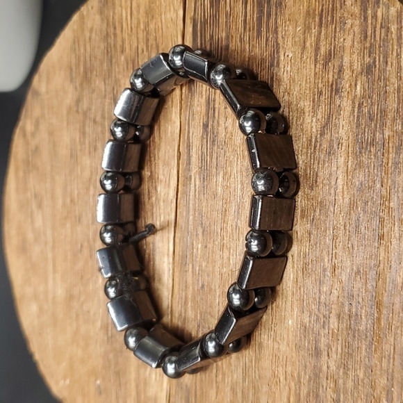 B3227 Hematite magnetic bracelet unisex - Picture 2 of 2